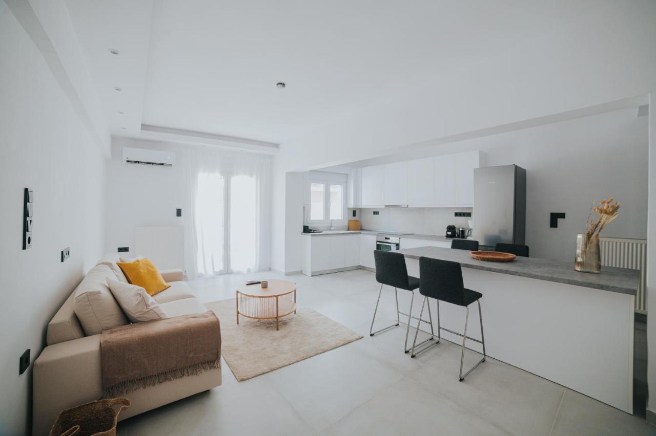 Luxury And Spacius Apartment เทสซาโลนิกิ ภายนอก รูปภาพ