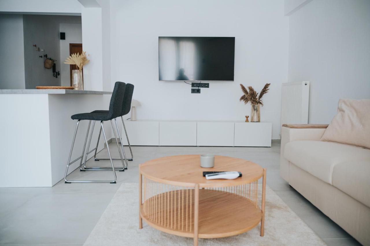 Luxury And Spacius Apartment เทสซาโลนิกิ ภายนอก รูปภาพ